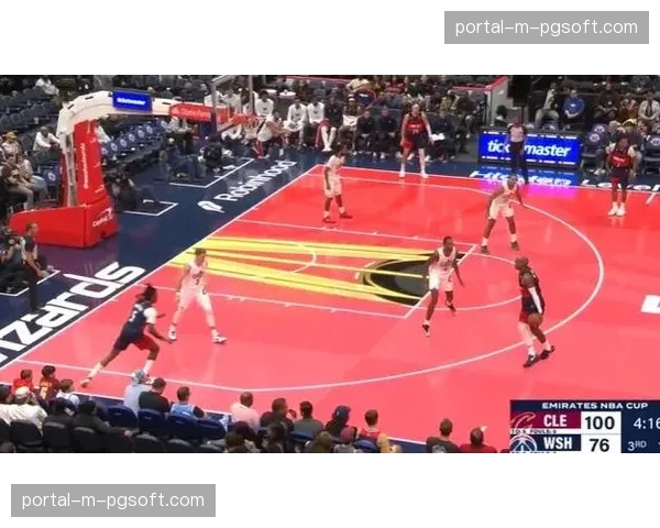 富勒姆0-2不敌维拉，沃特金斯攻入个人赛季第20球